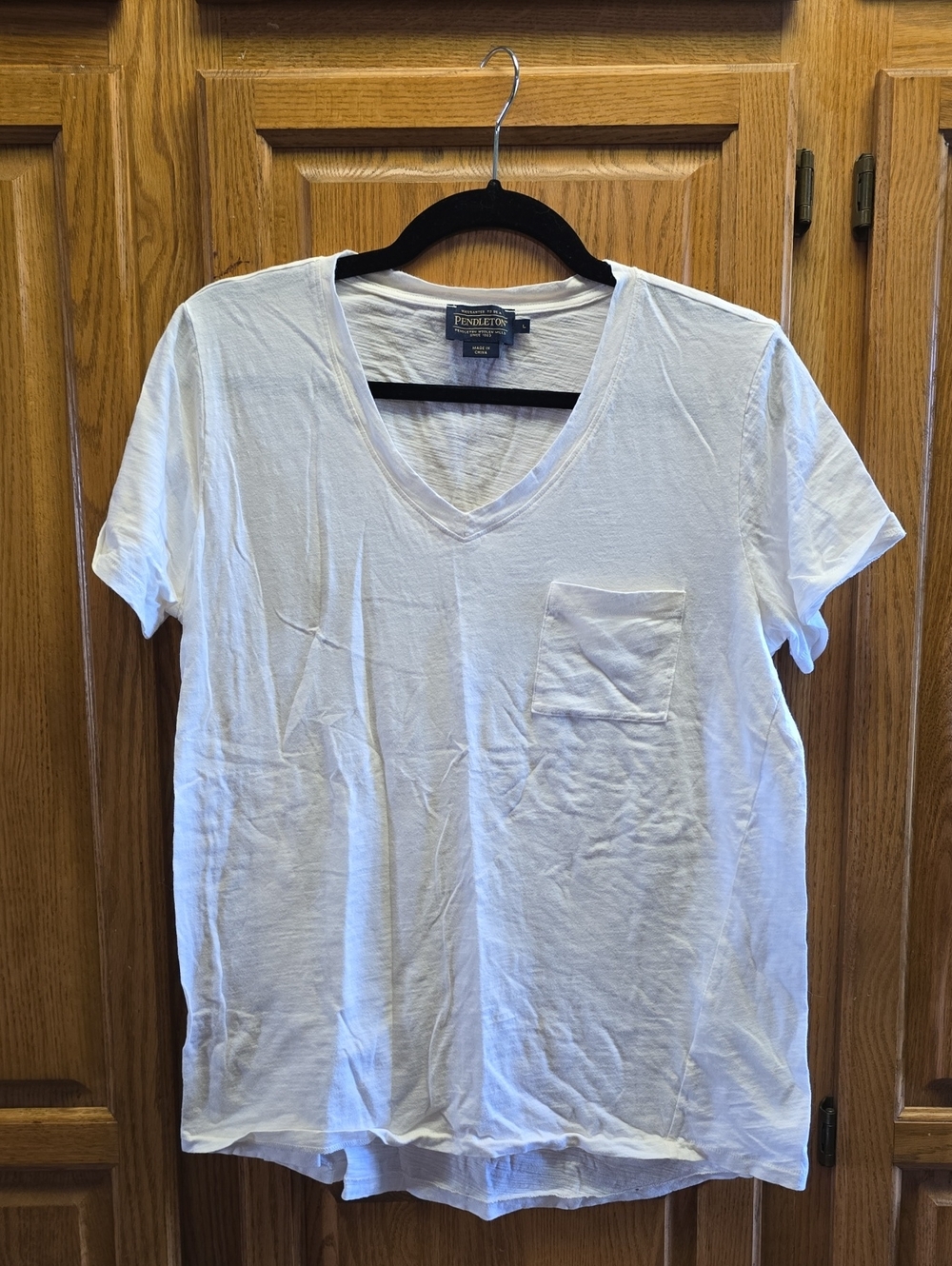 Pendleton White V-Neck Pocket Tee, Womens Size L
